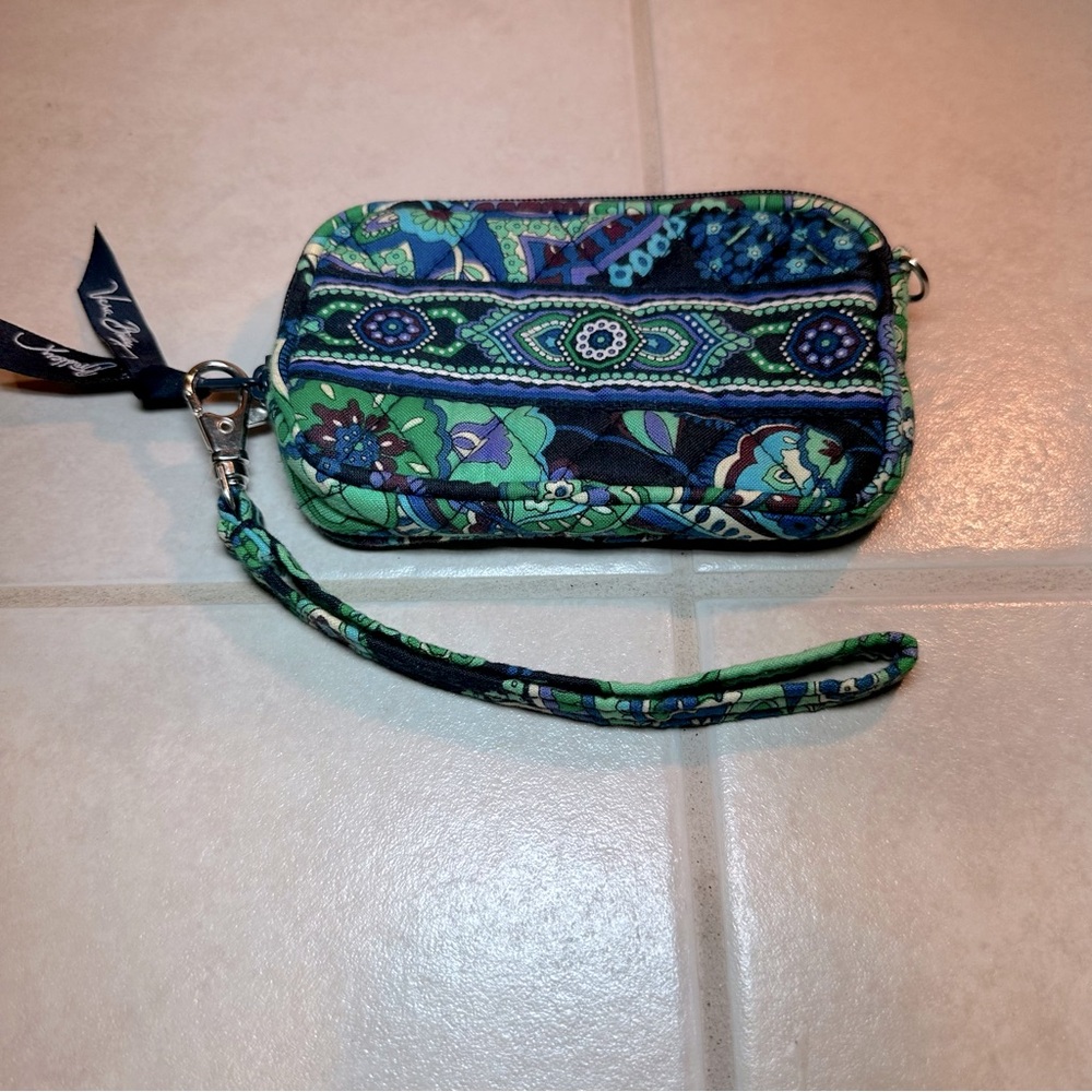 Vera Bradley “Blue Rhapsody” Quilted Wristlet